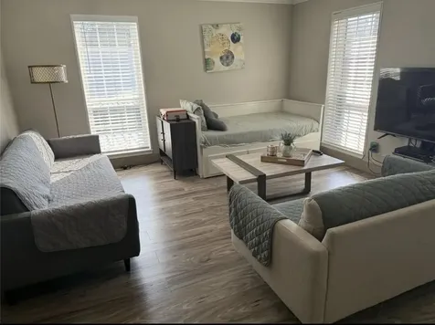 6402 Del Monte Drive 121 Houston TX 77057