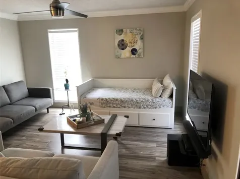 6402 Del Monte Drive 121 Houston TX 77057