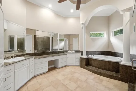 3907 N Rondelet Drive Spring TX 77386