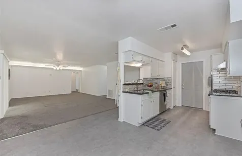 1102 E Rutgers Lane Deer Park TX 77536