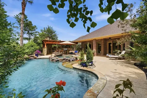 147 W Crystal Canyon Circle The Woodlands TX 77389