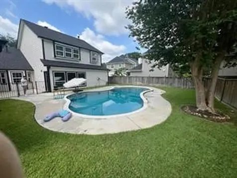 3203 Country Club Boulevard Stafford TX 77477