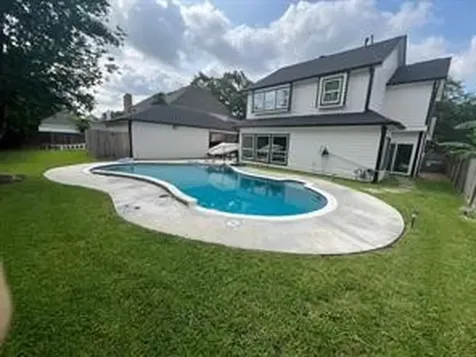 3203 Country Club Boulevard Stafford TX 77477