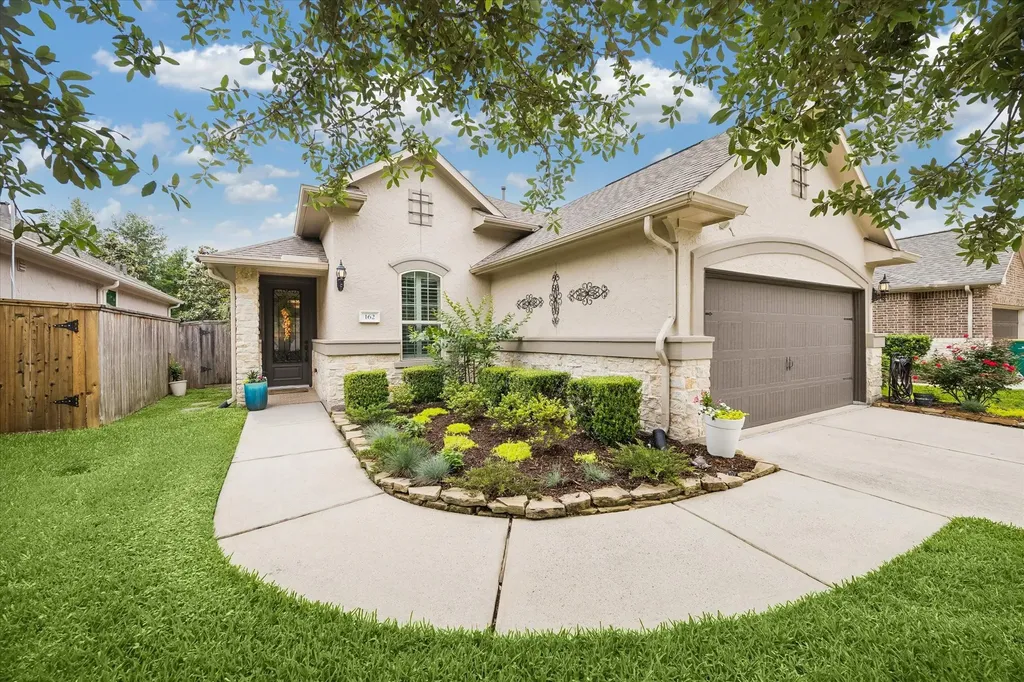 162 Elderberry Trail Montgomery TX 77316