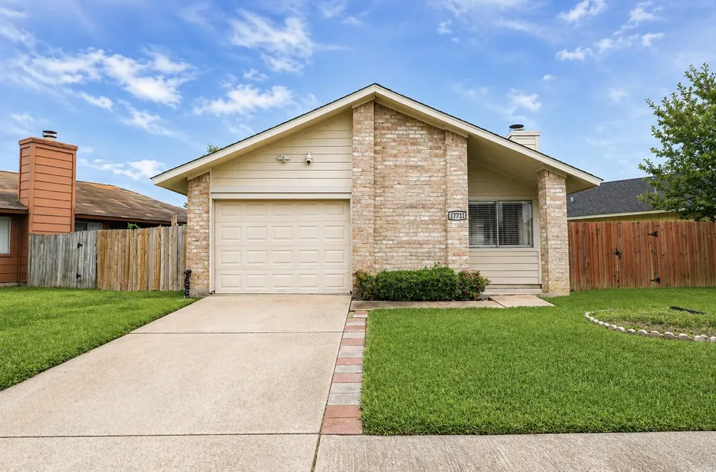 17711 Glenhagen Court Houston TX 77084