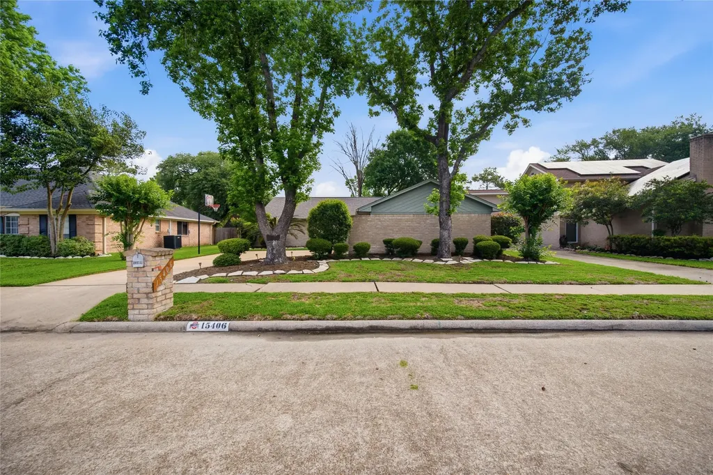 15406 Glenwood Park Drive Houston TX 77095