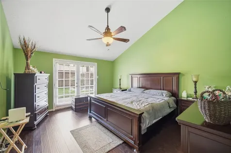 15406 Glenwood Park Drive Houston TX 77095