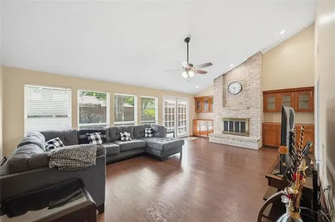 15406 Glenwood Park Drive Houston TX 77095