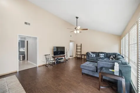 15406 Glenwood Park Drive Houston TX 77095