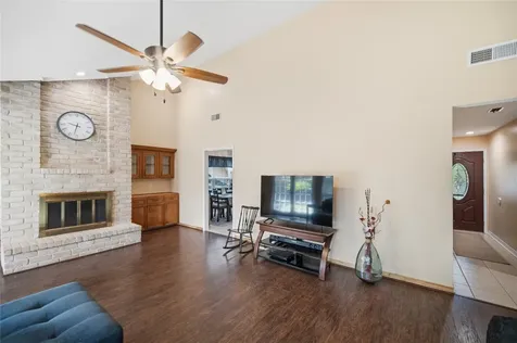 15406 Glenwood Park Drive Houston TX 77095