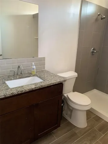 206 Cosmos Street Houston TX 77009