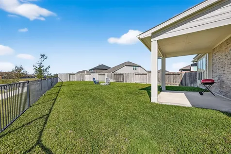 1601 Darwin Cedar Drive Rosharon TX 77583