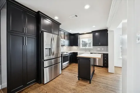 2524 Harvard Street Houston TX 77008