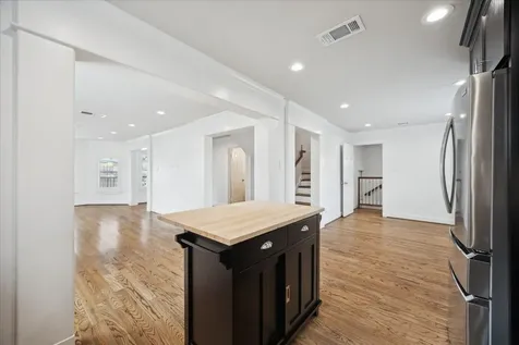 2524 Harvard Street Houston TX 77008