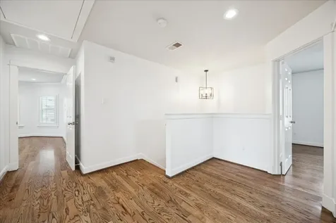 2524 Harvard Street Houston TX 77008