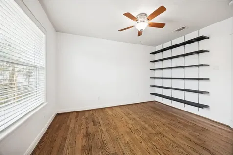 2524 Harvard Street Houston TX 77008