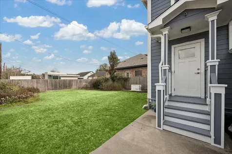 2524 Harvard Street Houston TX 77008