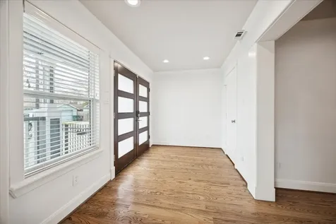 2524 Harvard Street Houston TX 77008