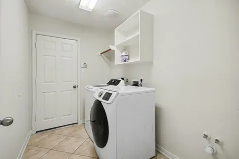 2742 Villa Pisa Lane League City TX 77573