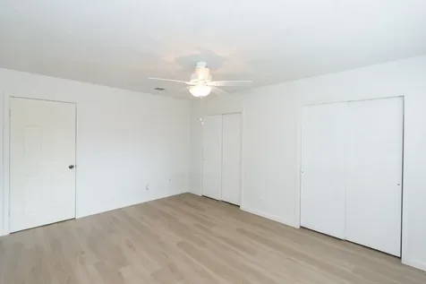 5704 Leggett Lane Pearland TX 77584