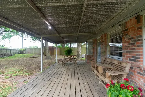 5704 Leggett Lane Pearland TX 77584