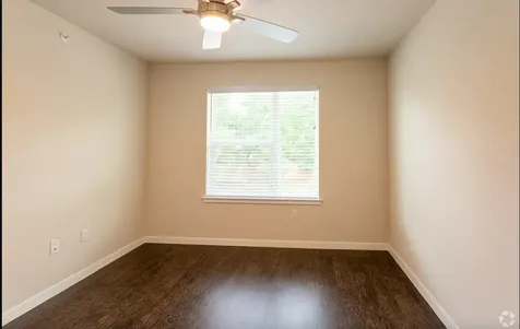 3300 Oak Creek Drive Austin TX 78727