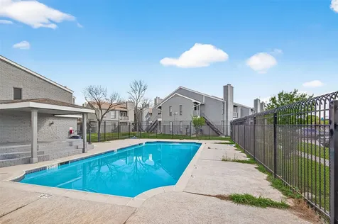 12500 Sandpiper Drive 5 Houston TX 77035