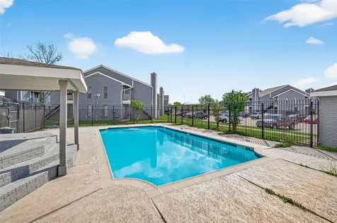 12500 Sandpiper Drive 5 Houston TX 77035