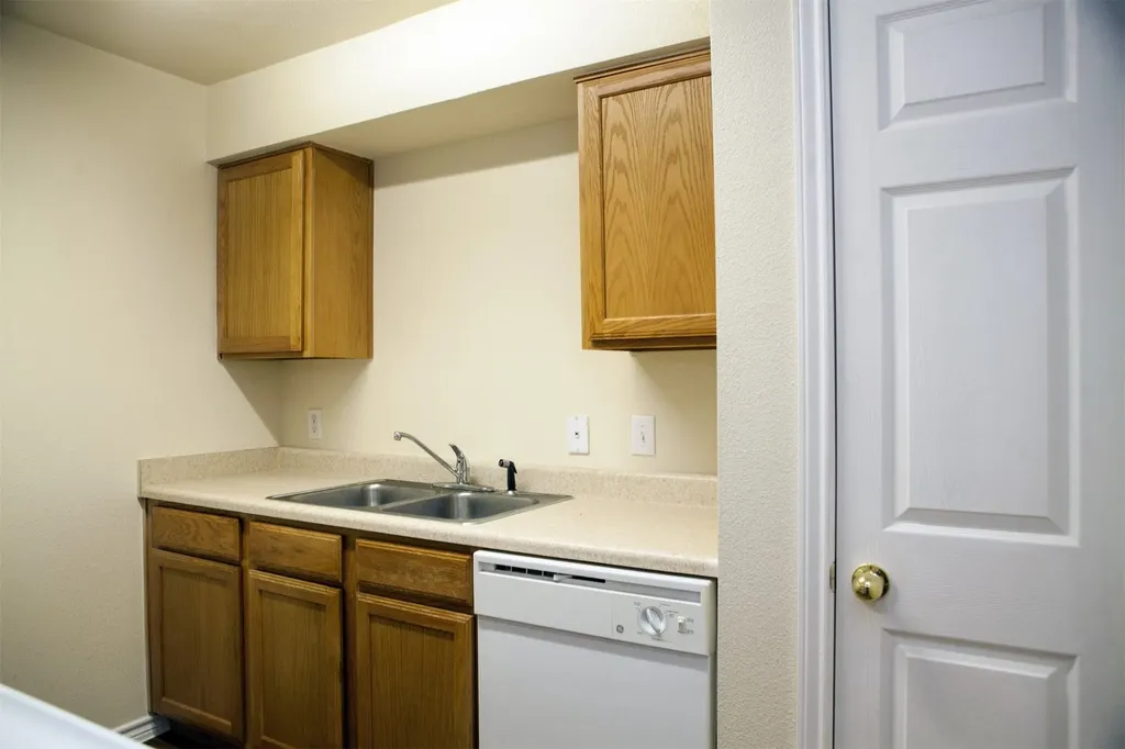 910 North Frio Street San Antonio TX 78207