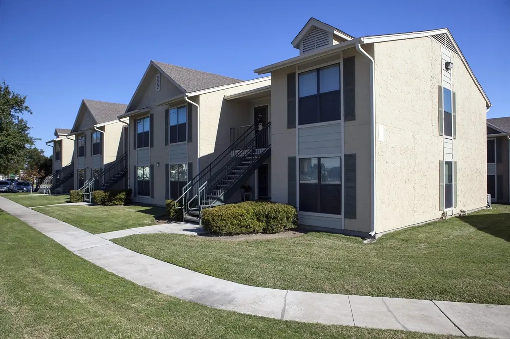 910 North Frio Street San Antonio TX 78207