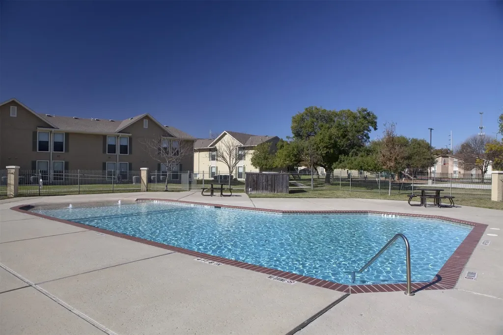 910 North Frio Street San Antonio TX 78207
