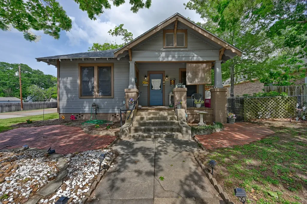 1501 S Austin Street Brenham TX 77833