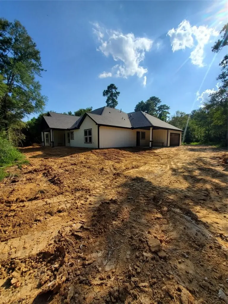24243 Clear Creek Drive Hockley TX 77447