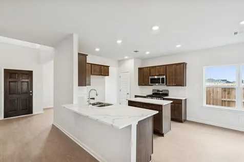 649 Woodhaven Lakes Drive La Marque TX 77568