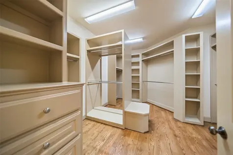 4607 Regent Manor Drive Kingwood TX 77345