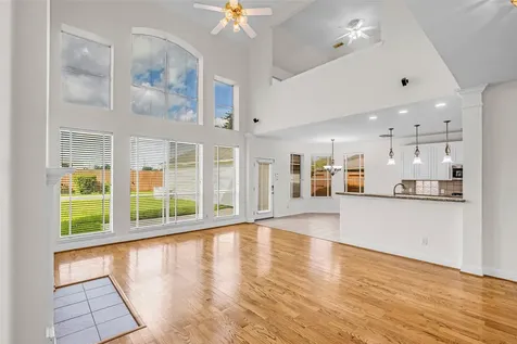 10023 Katherine Court Houston TX 77089