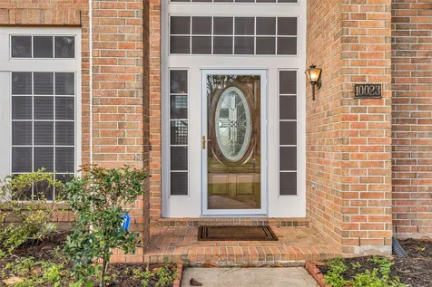 10023 Katherine Court Houston TX 77089