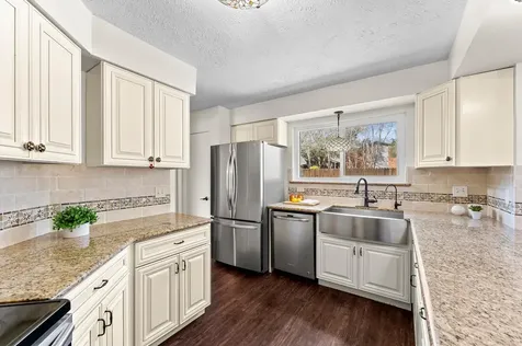 17815 Heritage Colony Court Webster TX 77598