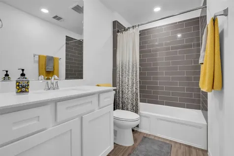 662 Aspen Falls Court Conroe TX 77304