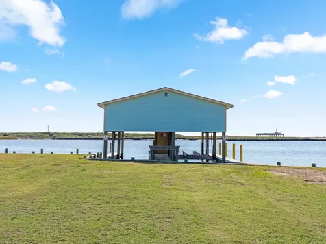 Lot 92 Private Road 675 Sargent TX 77414