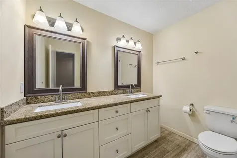 1349 Country Place Drive 103 Houston TX 77079