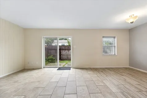 1349 Country Place Drive 103 Houston TX 77079