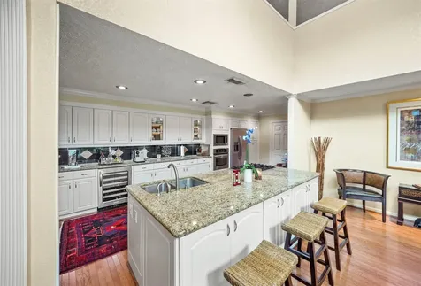 1327 Ashland Street Houston TX 77008