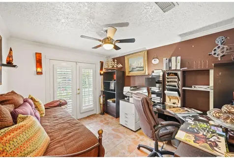 1327 Ashland Street Houston TX 77008