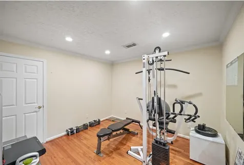 1327 Ashland Street Houston TX 77008