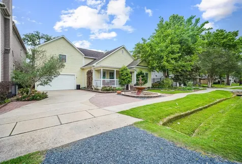 1327 Ashland Street Houston TX 77008