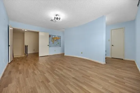 10831 Sandpiper Drive 188 Houston TX 77096
