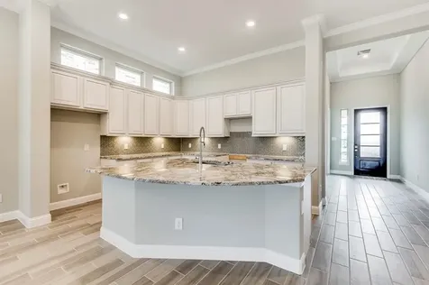 8019 Clearwater Glen Court Richmond TX 77407