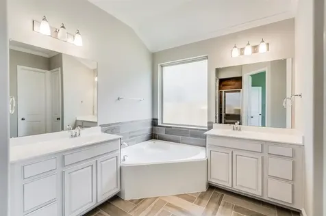 8019 Clearwater Glen Court Richmond TX 77407