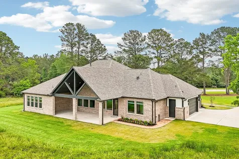 152 Homestead Hill Road New Waverly TX 77358